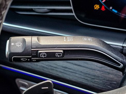 Used 2021 Mercedes-Benz GLE 350 4MATIC image 24