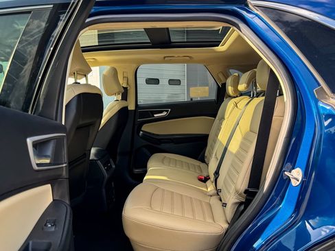 Certified 2023 Ford Edge SEL w/ Convenience Package AWD/4WD image 21