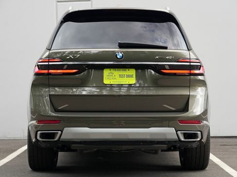 Used 2025 BMW X7 xDrive40i AWD/4WD image 11