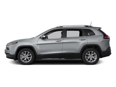 Certified 2017 Jeep Cherokee Latitude w/ Cold Weather Group AWD/4WD image 2