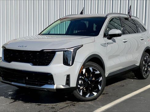 Used 2026 Kia Sorento EX AWD/4WD image 1