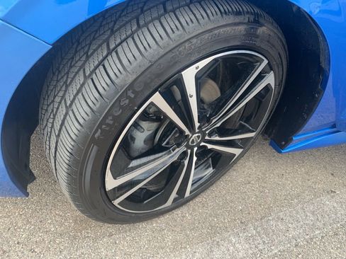 Used 2021 Nissan Sentra SR image 29