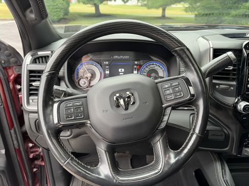 Used 2022 RAM 2500 Limited AWD/4WD image 39