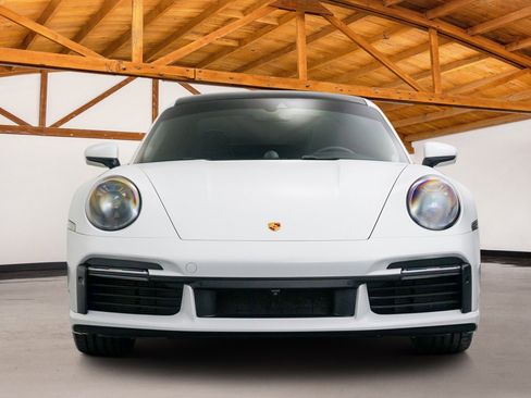 Used 2022 Porsche 911 Turbo S image 8