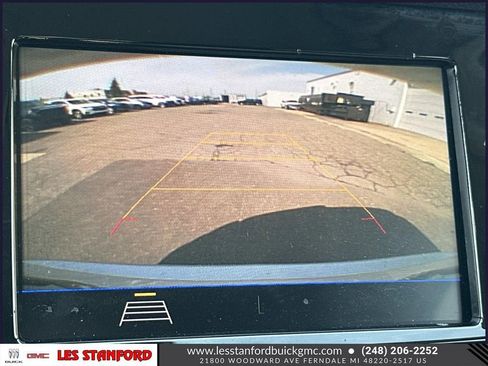 Used 2022 Buick Encore Preferred w/ Safety Package AWD/4WD image 29