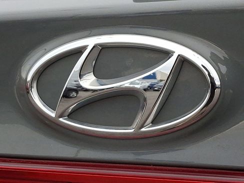 Certified 2022 Hyundai Santa Fe Calligraphy image 30