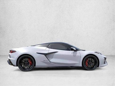 New 2025 Chevrolet Corvette Z06 image 5