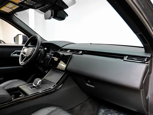 Used 2024 Land Rover Range Rover Velar Dynamic SE image 16