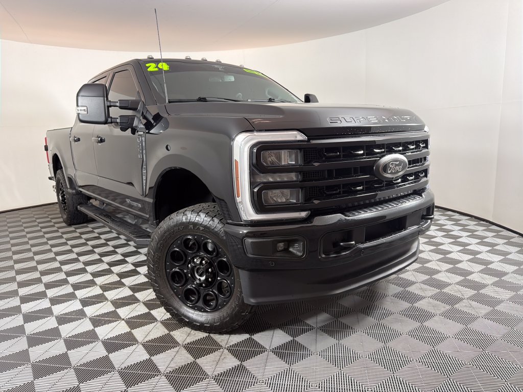 Used 2024 Ford F250 Lariat w/ Lariat Ultimate Package AWD/4WD 360° Tour