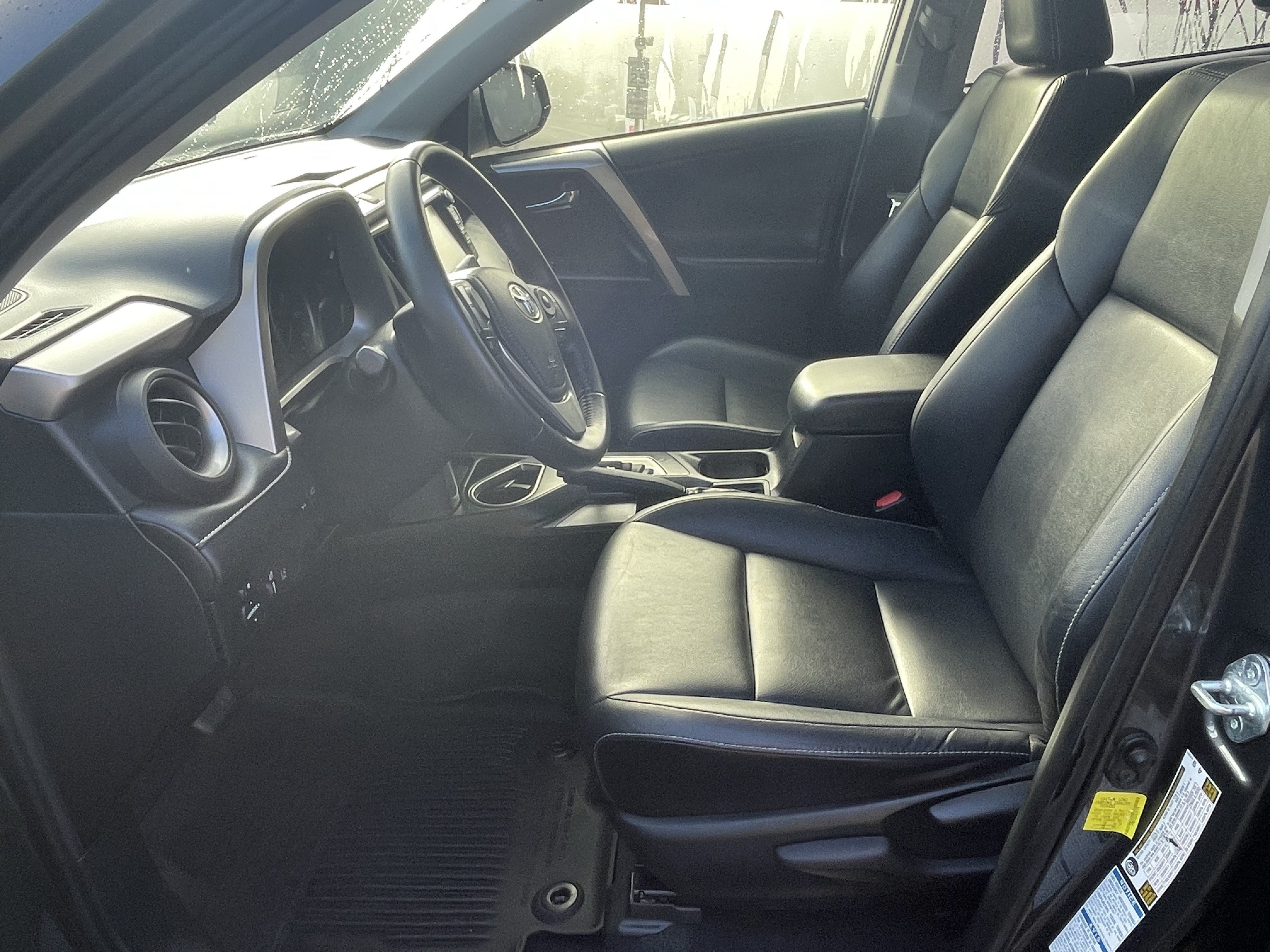 Certified 2017 Toyota RAV4 XLE AWD/4WD image 11