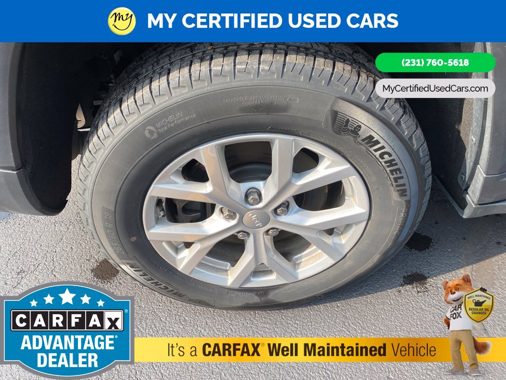 Used 2023 Jeep Grand Cherokee L Limited AWD/4WD image 47