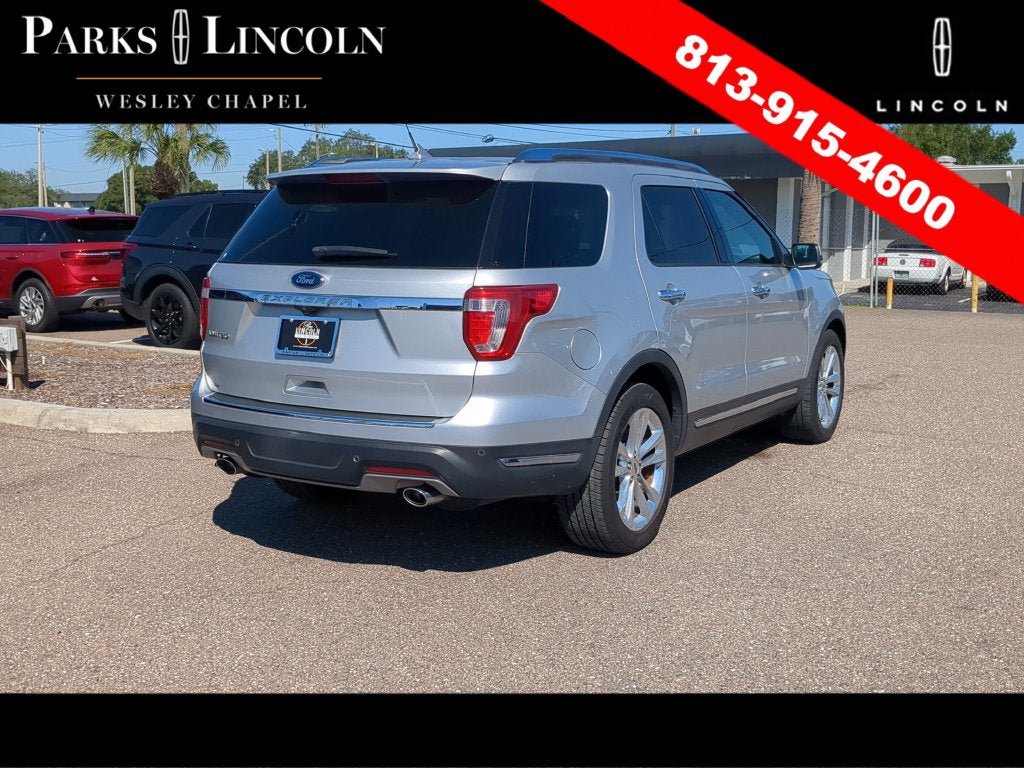 Used 2018 Ford Explorer Limited w/ Ford Safe & Smart Package FWD image 4