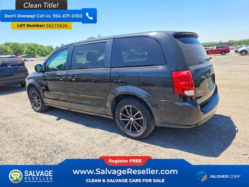 Used 2016 Dodge Grand Caravan SE FWD image 3