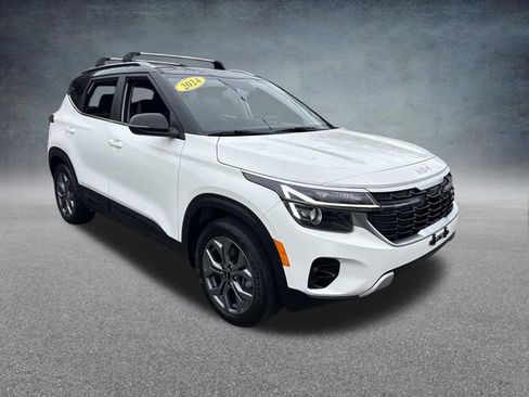 Used 2024 Kia Seltos S AWD/4WD image 4