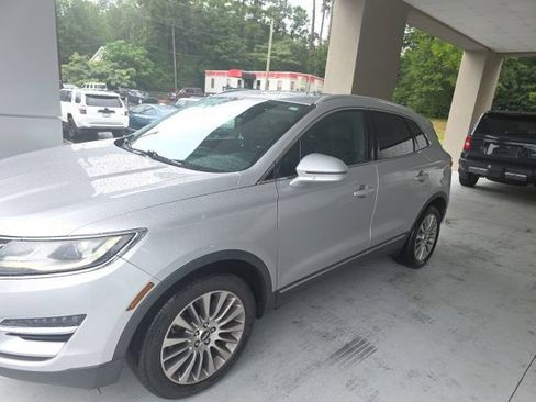 Used 2016 Lincoln MKC Reserve w/ Lincoln MKC Climate Package AWD/4WD image 3