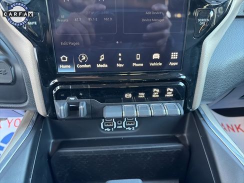 Used 2024 RAM 3500 Laramie image 34