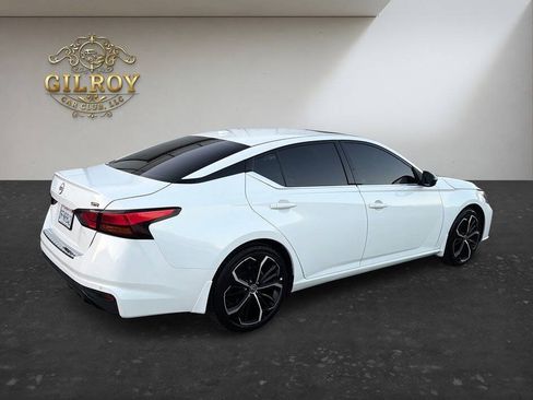 Used 2023 Nissan Altima 2.5 SR w/ SR Premium Package FWD image 17