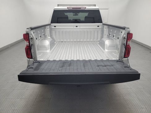 Used 2021 Chevrolet Silverado 1500 Custom RWD image 29