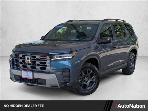 Certified 2026 Honda Pilot TrailSport image 1