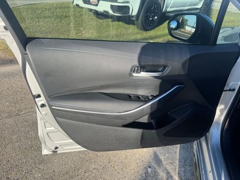 Used 2022 Toyota Corolla SE image 8