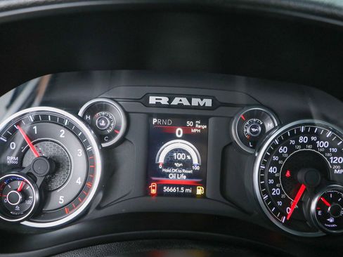 Used 2024 RAM 2500 Tradesman w/ Chrome Appearance Group AWD/4WD image 16