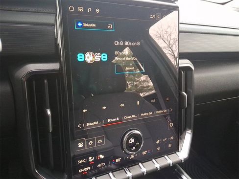 Used 2025 GMC Acadia AT4 image 17