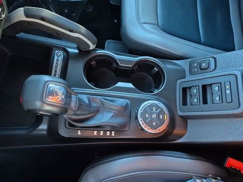 Used 2023 Ford Bronco Outer Banks image 22