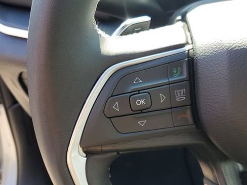 Certified 2024 Jeep Grand Cherokee Altitude image 12