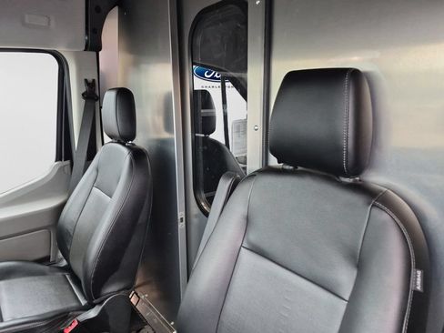 Used 2023 Ford Transit 250 148 High Roof Extended w/ Load Area Protection Package RWD image 33