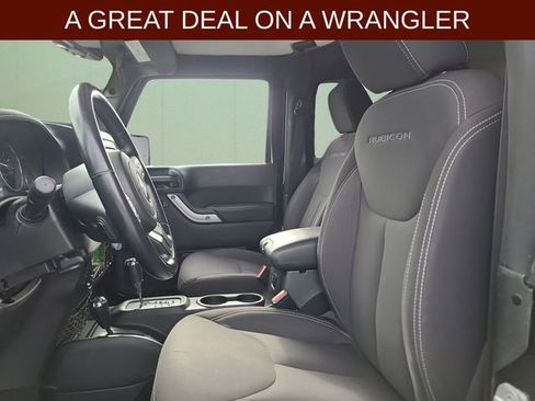 Used 2013 Jeep Wrangler Rubicon w/ PWR Convenience Group image 18