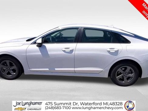 Used 2021 Kia K5 LX FWD image 5