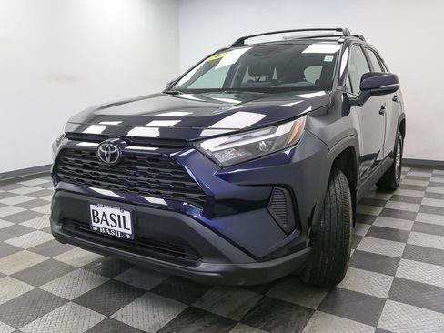 Used 2023 Toyota RAV4 XLE w/ Convenience Package AWD/4WD image 4