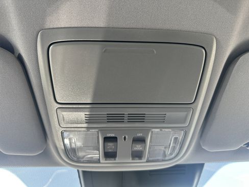Used 2018 Honda CR-V EX image 32