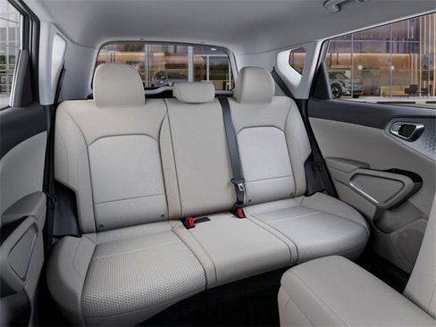 New 2025 Kia Soul LX image 16