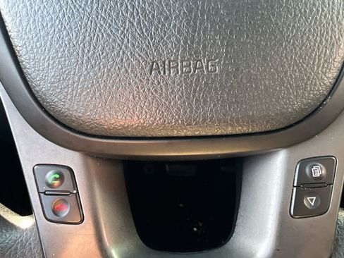 Used 2014 Kia Sorento LX image 11