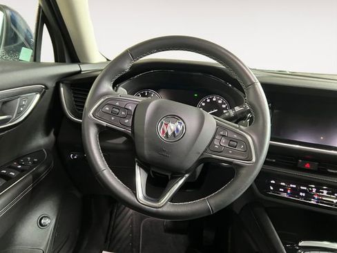 Used 2023 Buick Envision Essence image 10