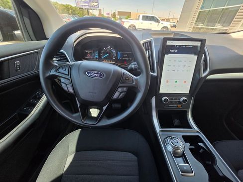 Used 2022 Ford Edge SE AWD/4WD image 13