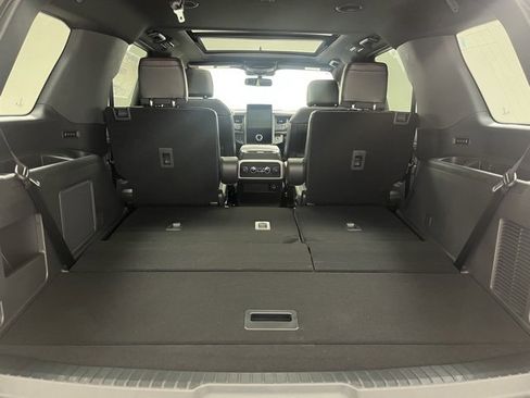 New 2024 Ford Expedition Limited image 8