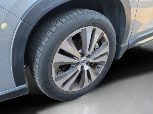 Used 2019 Subaru Ascent Limited w/ Popular Package #2 image 26