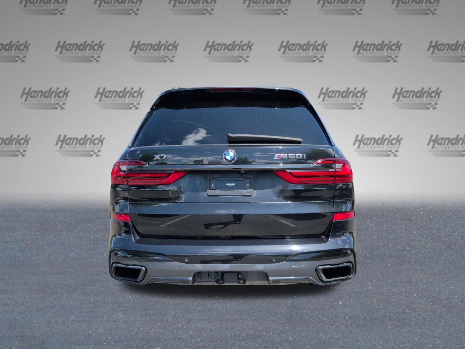 Used 2022 BMW X7 M50i w/ Dynamic Handling Package AWD/4WD image 8