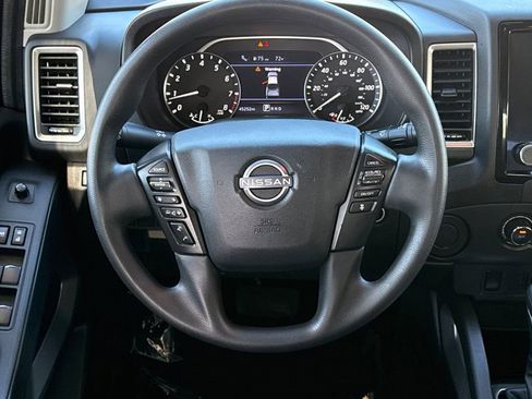 Used 2023 Nissan Frontier SV w/ Technology Package image 21