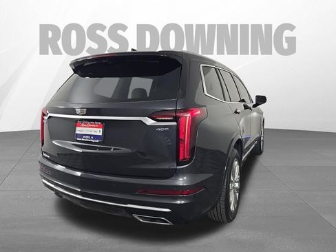 Used 2020 Cadillac XT6 Premium Luxury FWD image 4