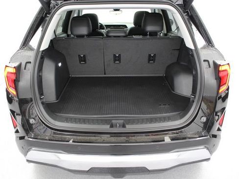 New 2026 GMC Terrain Denali w/ LPO, Black Badging Package AWD/4WD image 11