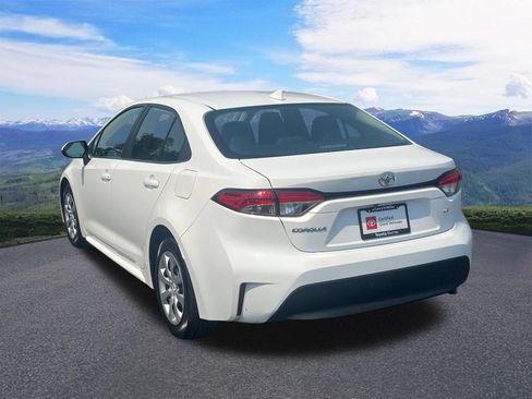 Used 2024 Toyota Corolla LE FWD image 3