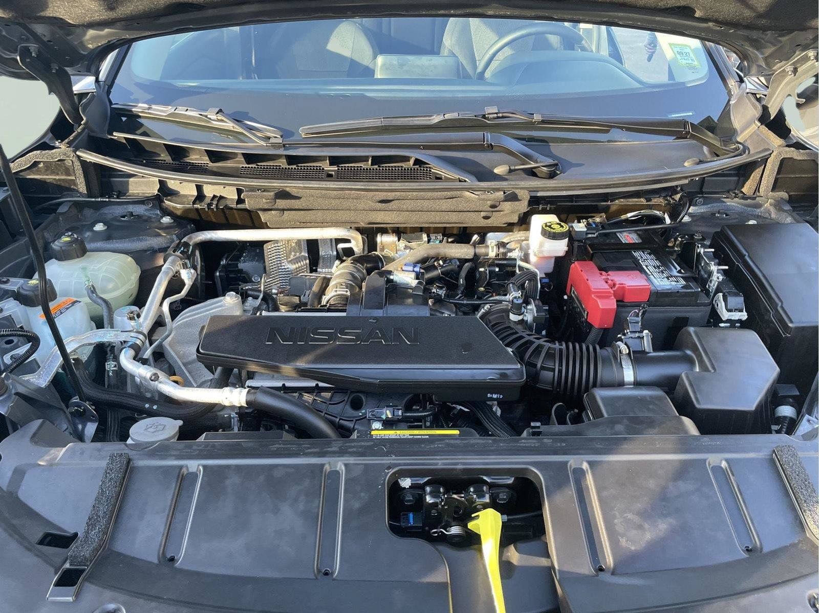 Used 2026 Nissan Rogue SV AWD/4WD image 11
