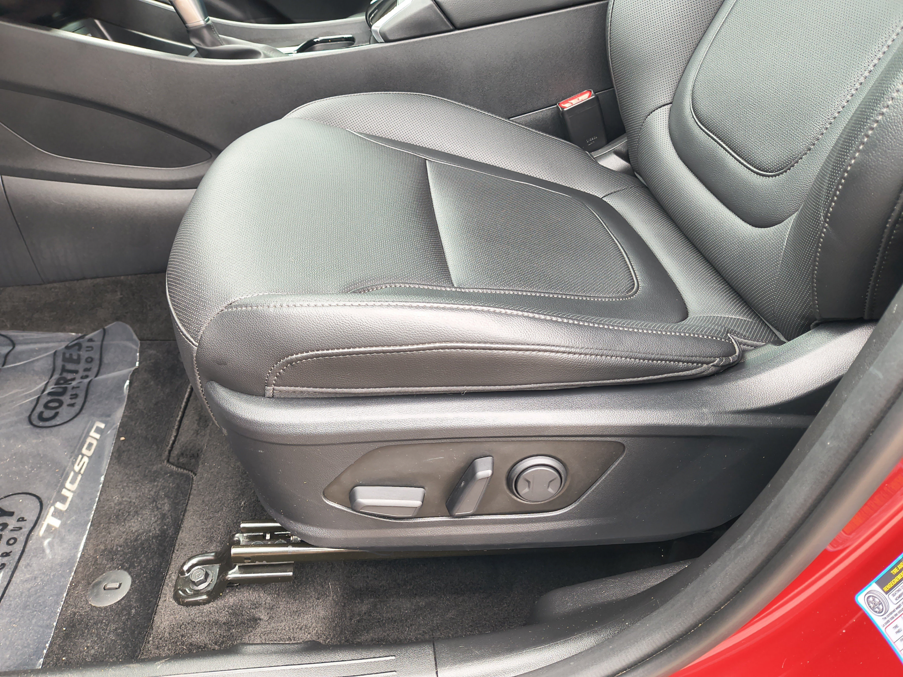Certified 2025 Hyundai Tucson SEL FWD image 20