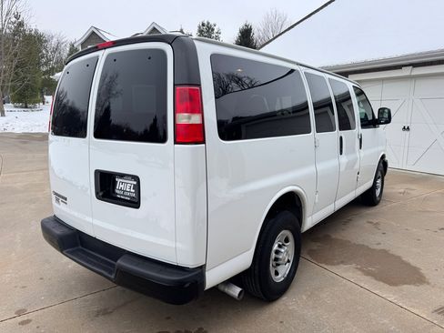 Used 2015 Chevrolet Express 2500 LS image 6