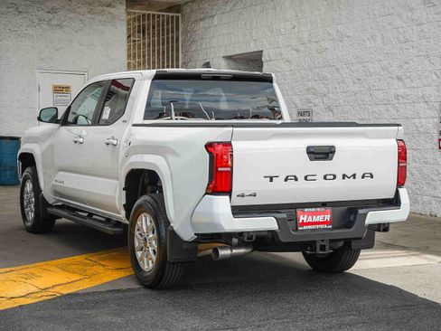 New 2026 Toyota Tacoma SR5 AWD/4WD image 5