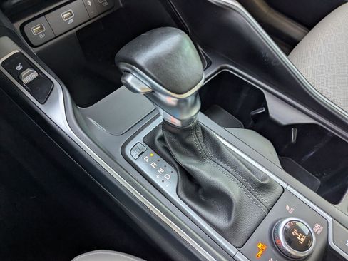 Certified 2022 Kia Sorento X-Line EX image 24