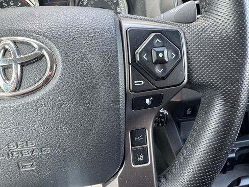 Used 2022 Toyota Tacoma SR5 w/ Technology Package RWD image 22